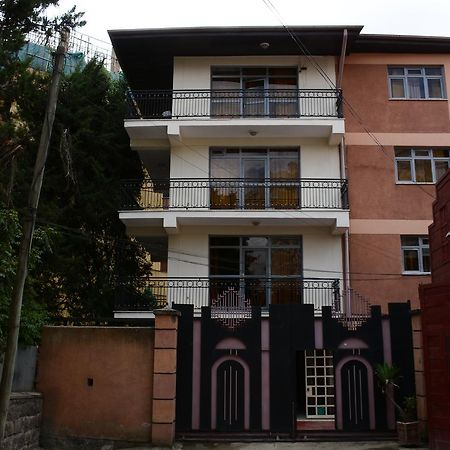 The Hive Guest House Adís Abeba Exterior foto